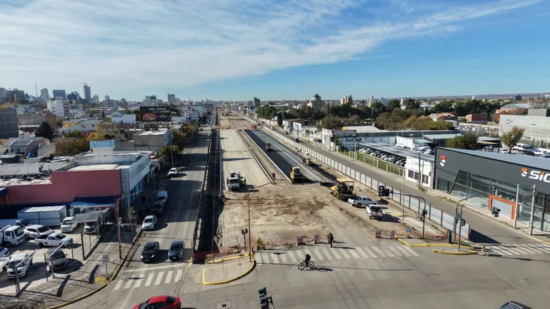 avenida-mosconi-asfalto-dron