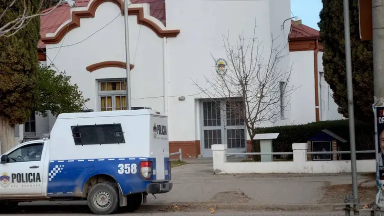 comisaria-septima-plottier-valida-1200x678jpg