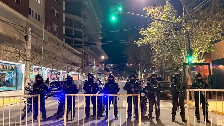 operativo-seguridad-festejos-argentina