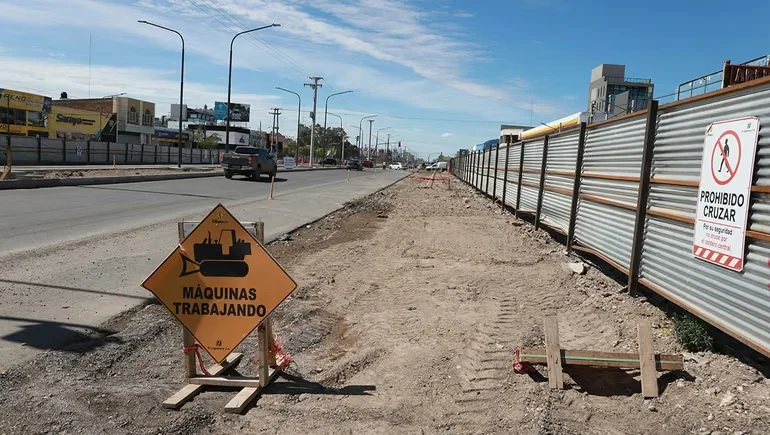 sfp-nueva-avenida-mosconi-obras-estacionamiento-autos-transito-11
